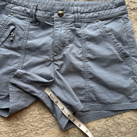 Title Nine Big B 4” Hiking Shorts | 8 - Picture 7 of 9